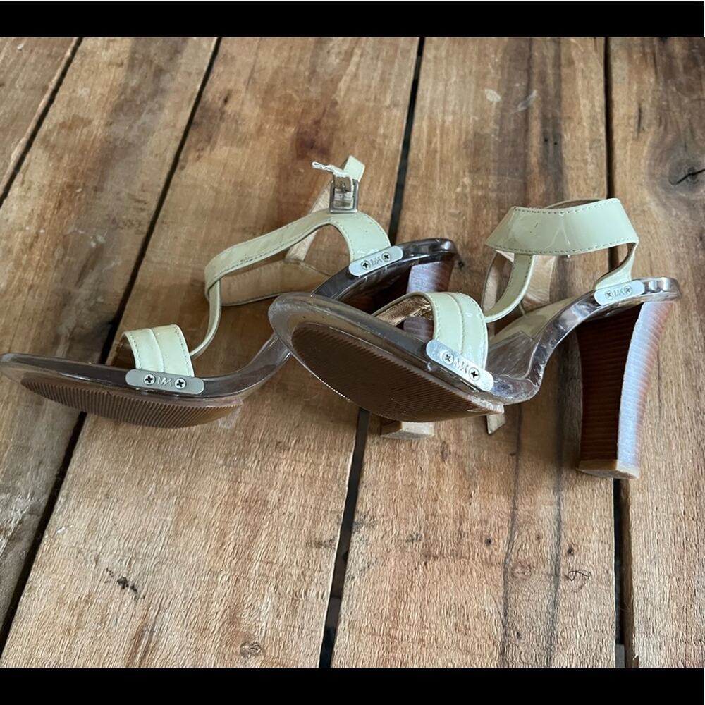 Michael Kors Clear and Off White Heels- Sassy and Flirty-Size 8.5 - Picture 5 of 6
